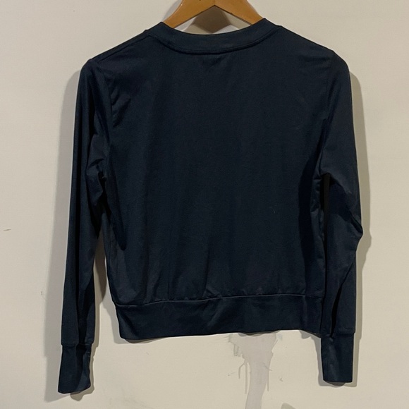 Vuori athletic Classic dark blue Women's crewneck sweatshirt Top - Picture 3 of 3